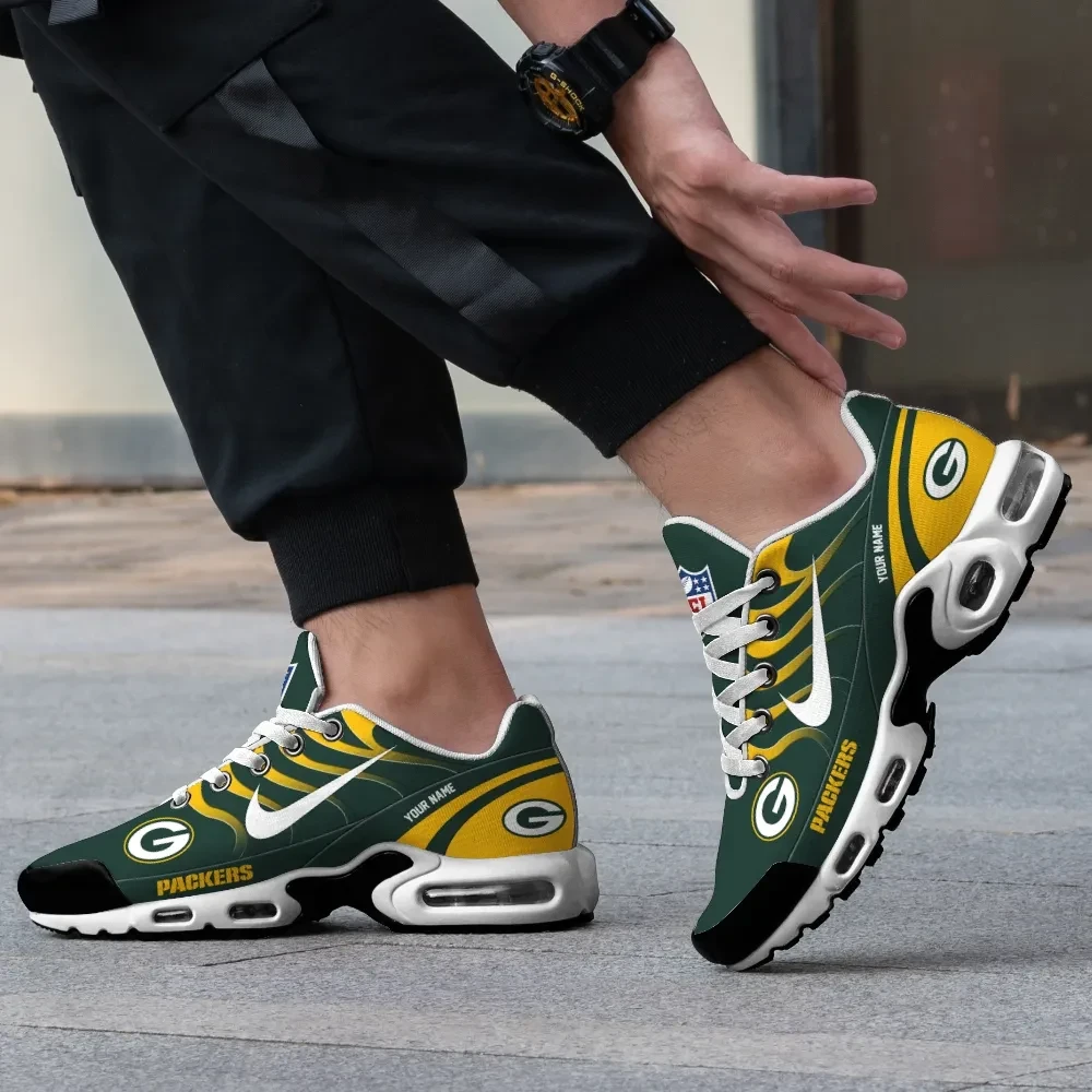 Green Bay Packers Personalized Name Team Mix Colors V3 TN Air Max Shoes Air Cushion Sneakers