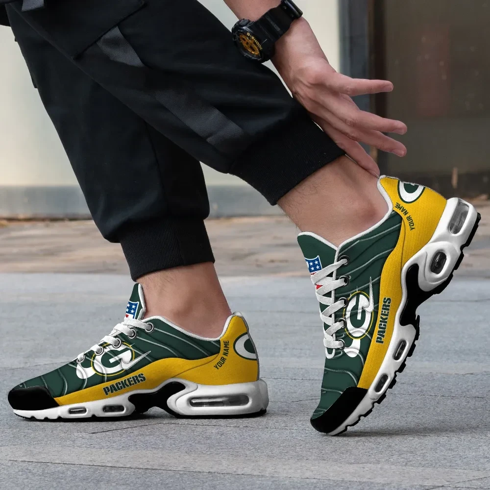 Green Bay Packers Personalized Name Team Mix Colors V4 TN Air Max Shoes Air Cushion Sneakers
