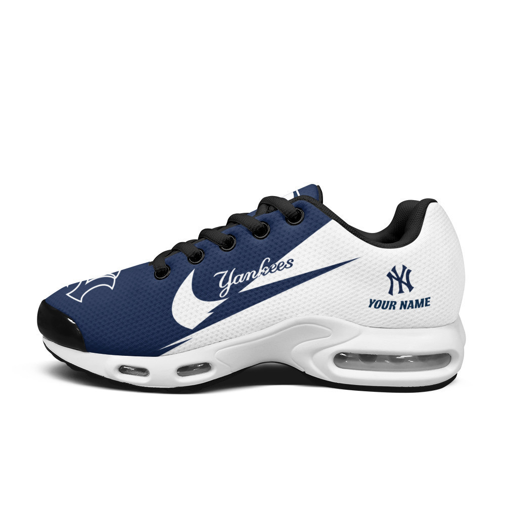 New York Yankees Personalized Name Team Logo Wings Of God Pattern TN Shoes Air Cushion Sneakers