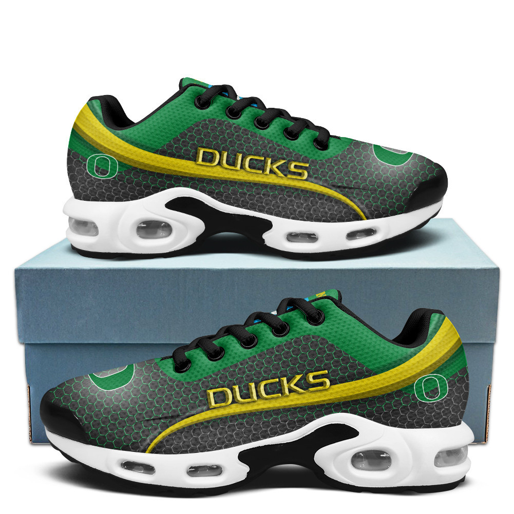 Oregon Personalized Name Team Colors Wave Line Beehive Pattern TN Air Max Shoes Air Cushion Sneakers