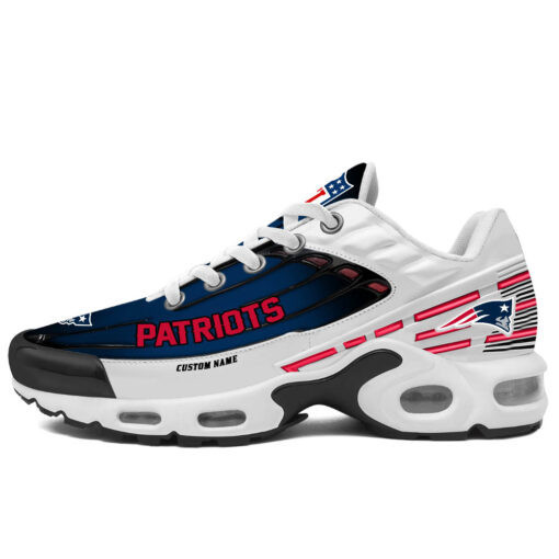 Personalized New England PatriotsBlack And Team Color Stripes White TN Air Max Shoes Air Cushion Sneakers