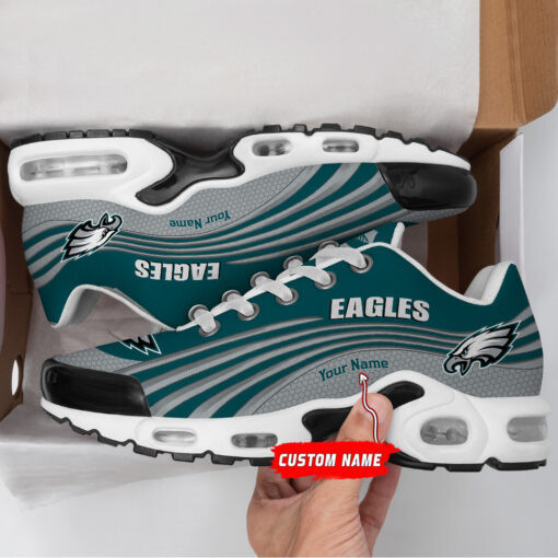 Philadelphia Eagles Personalized Name Team Colors Wave Lines TN Air Max Shoes Air Cushion Sneakers