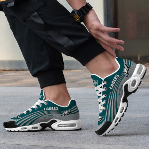Philadelphia Eagles Personalized Name Team Colors Wave Lines TN Air Max Shoes Air Cushion Sneakers