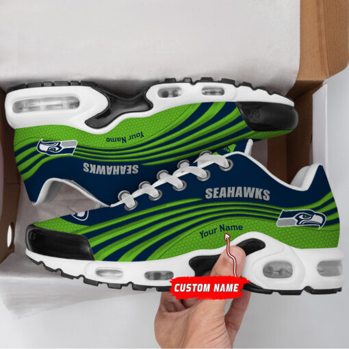 Seattle Seahawks Personalized Name Team Colors Wave Lines TN Air Max Shoes Air Cushion Sneakers